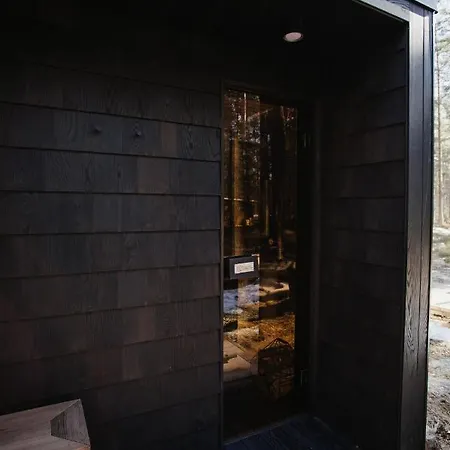 Oeoed Hoetels Laheranna Saera -With Sauna Ihasalu Extérieur photo