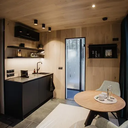 Oeoed Hoetels Laheranna Saera -With Sauna Ihasalu Extérieur photo